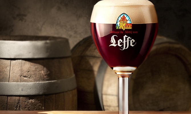 Пиво Leffe Brune Пиво Leffe Brune