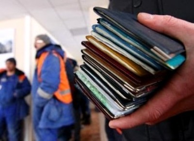 Регистрация иностранных граждан по месту пребывания или временная прописка в квартире или гостинице по РВП: какие документы нужны, в какой срок делается в УФМС, как проверить, а также порядок и правила процедуры